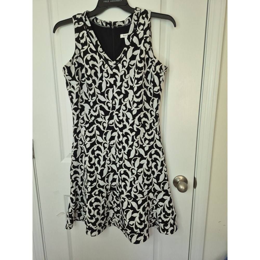 WHITE HOUSE BLACK MARKET dress size 6 M Flutter Hem Flirty Summer